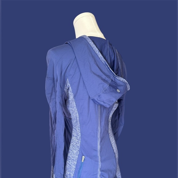 NWOT Lululemon Run For Your Life Cross Train Pullover Purple Hoodie Size 8 - Picture 10 of 11